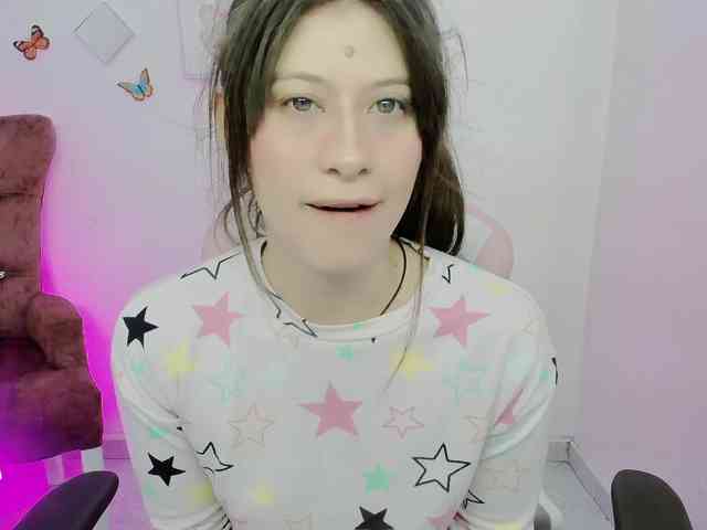 ZooeyBelair webcam