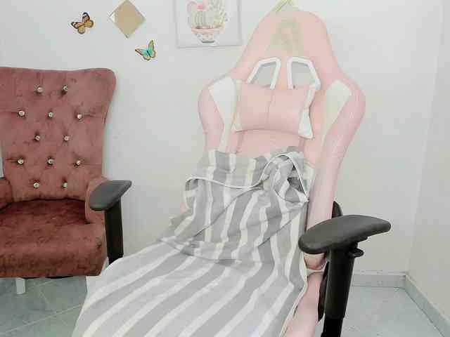 ZooeyBelair ZooeyBelair