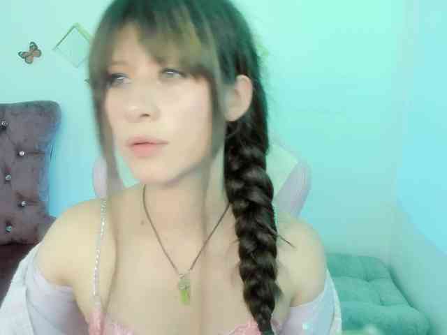 ZooeyBelair webcam