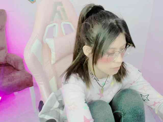 ZooeyBelair webcam
