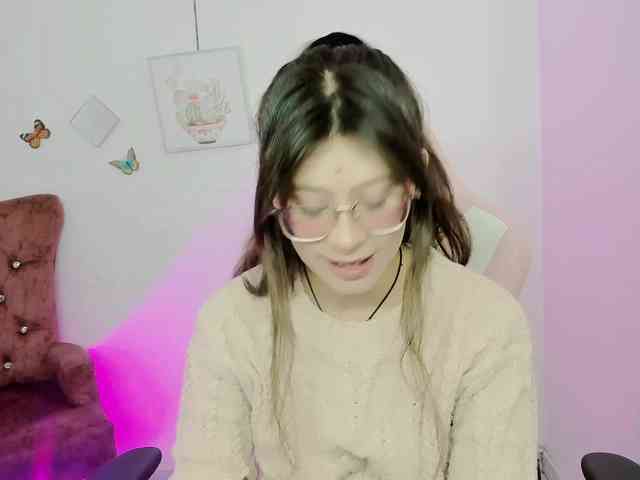 ZooeyBelair webcam