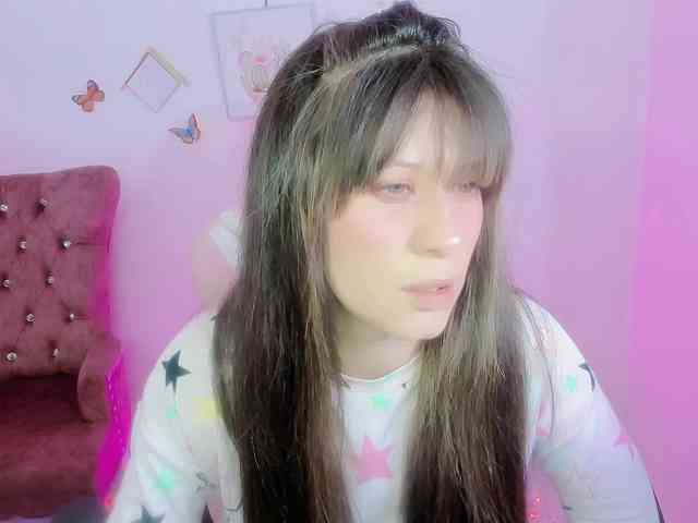 ZooeyBelair webcam