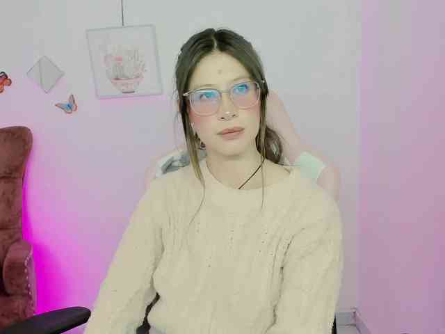 ZooeyBelair webcam