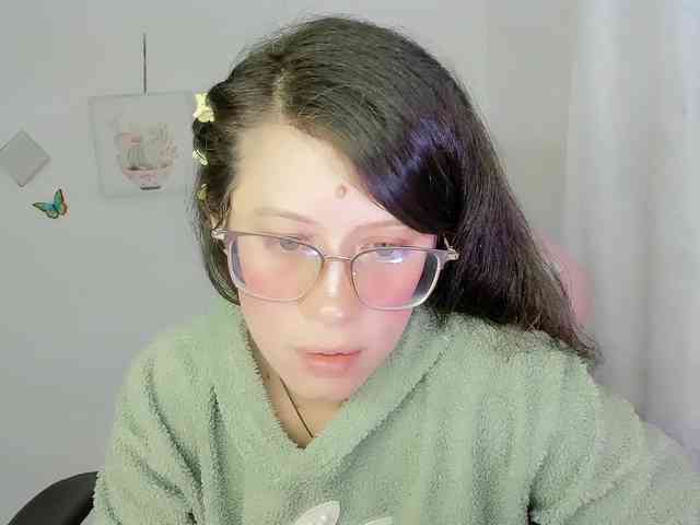 ZooeyBelair webcam