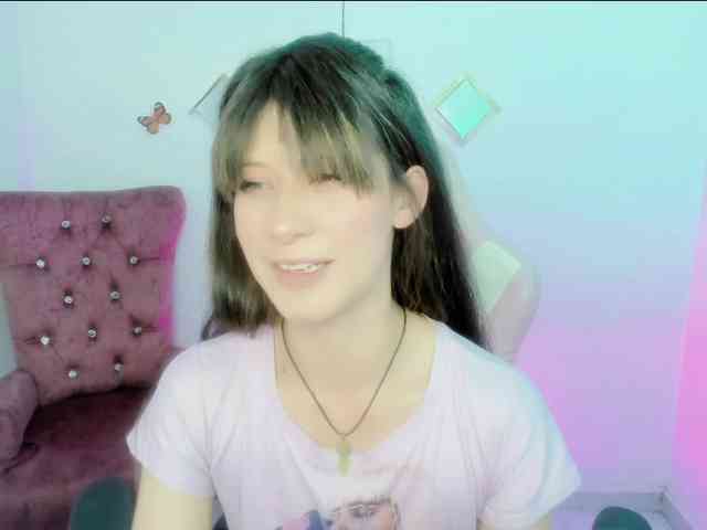 ZooeyBelair webcam