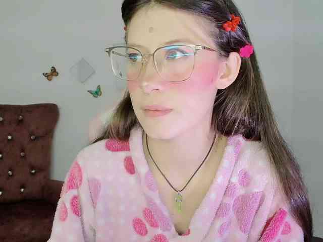 ZooeyBelair webcam
