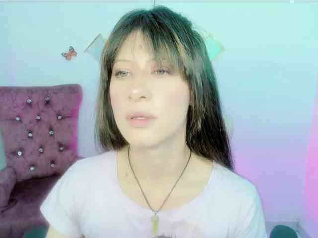 ZooeyBelair webcam