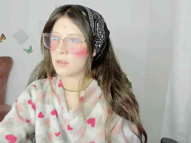 ZooeyBelair webcam