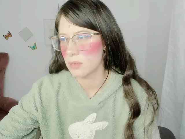 ZooeyBelair webcam