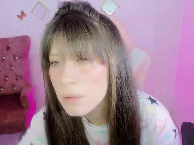 ZooeyBelair webcam