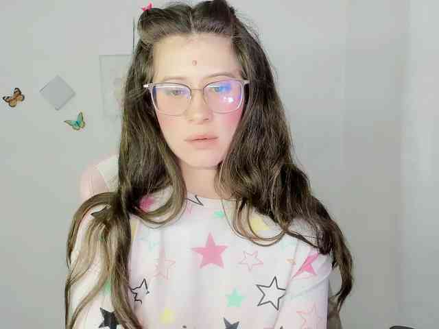 ZooeyBelair webcam