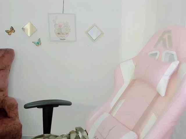 ZooeyBelair ZooeyBelair