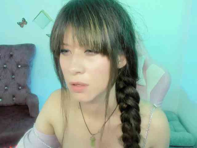ZooeyBelair webcam