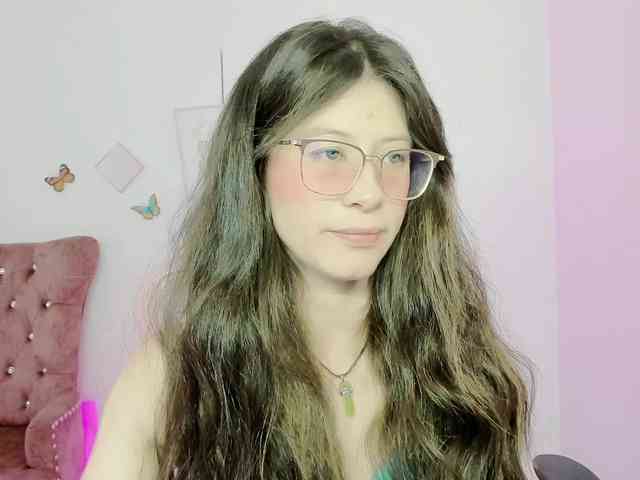 ZooeyBelair webcam