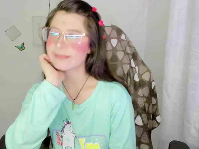 ZooeyBelair webcam