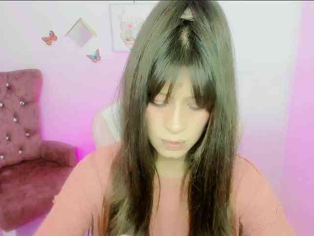 ZooeyBelair webcam
