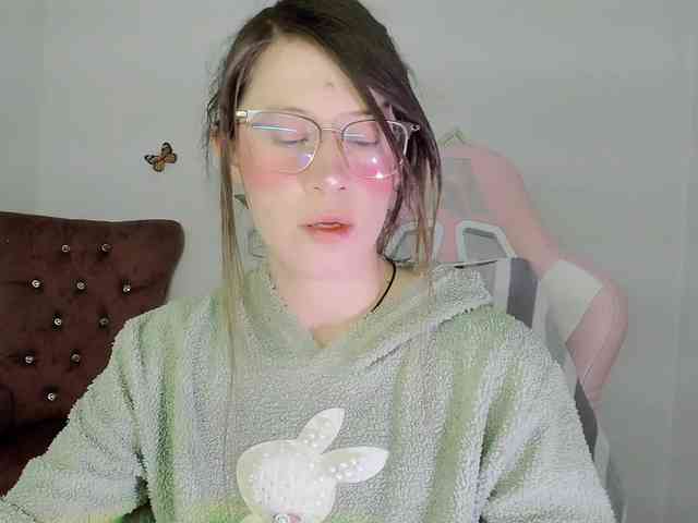 ZooeyBelair ZooeyBelair