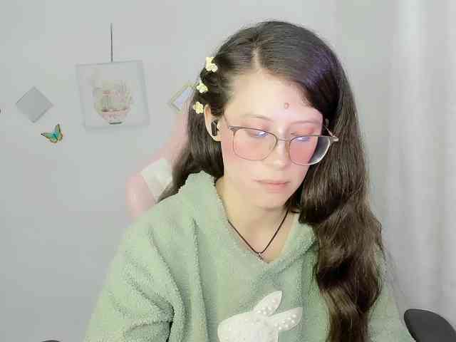 ZooeyBelair webcam