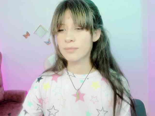 ZooeyBelair webcam