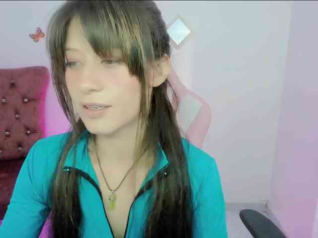 ZooeyBelair webcam