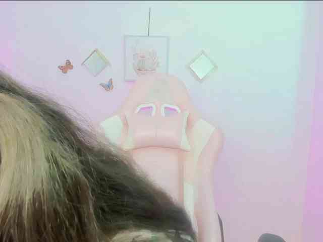 ZooeyBelair webcam
