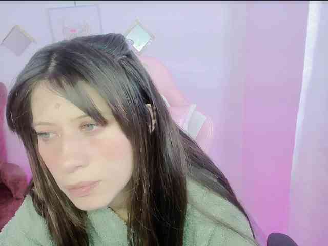 ZooeyBelair webcam