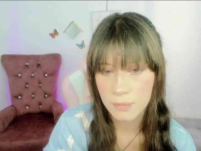 ZooeyBelair webcam