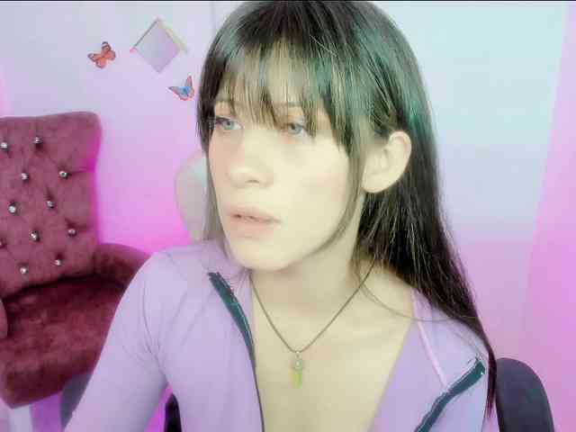 ZooeyBelair webcam