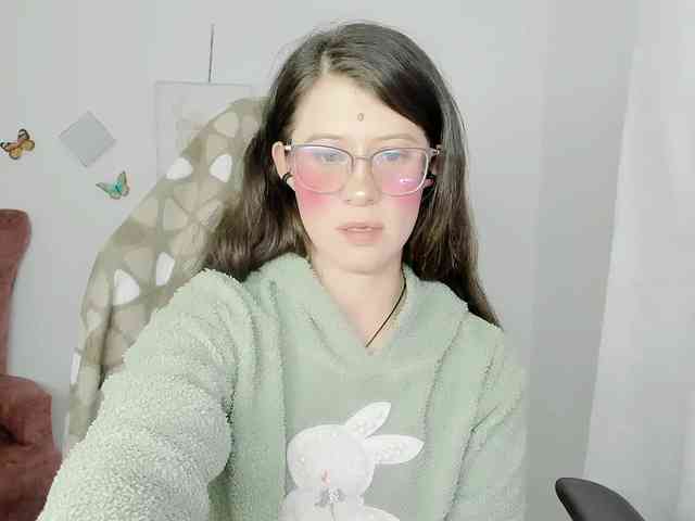 ZooeyBelair webcam
