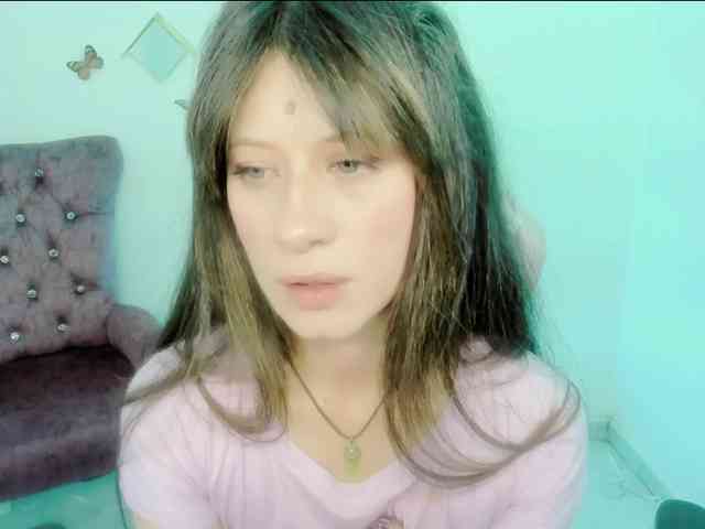 ZooeyBelair webcam
