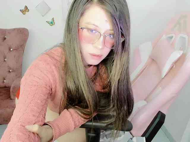 ZooeyBelair webcam