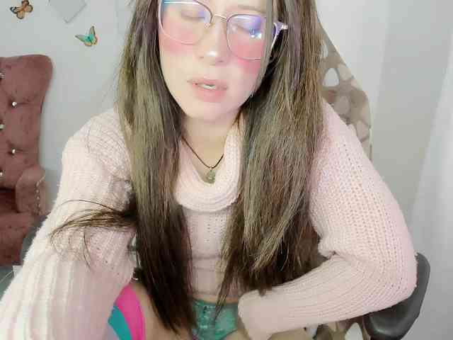 ZooeyBelair webcam