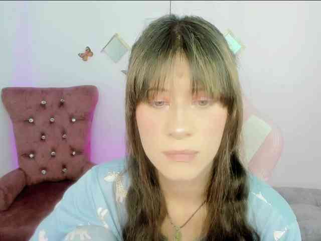 ZooeyBelair webcam