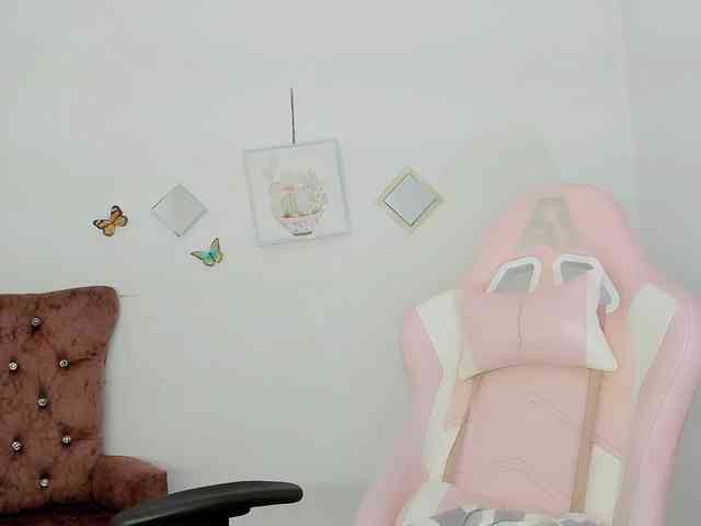 ZooeyBelair ZooeyBelair