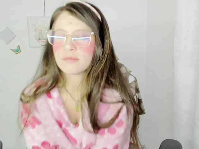 ZooeyBelair webcam