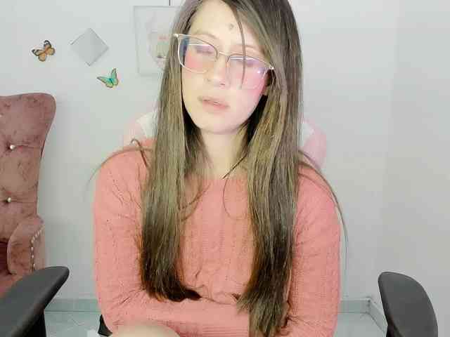 ZooeyBelair webcam
