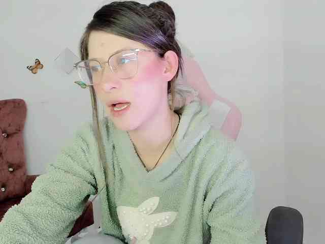 ZooeyBelair ZooeyBelair