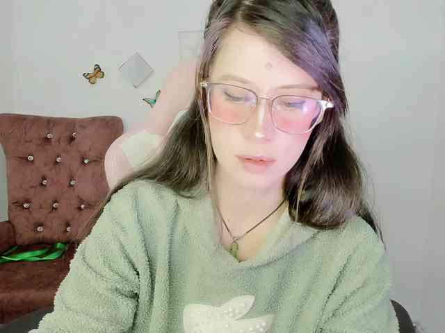 ZooeyBelair ZooeyBelair