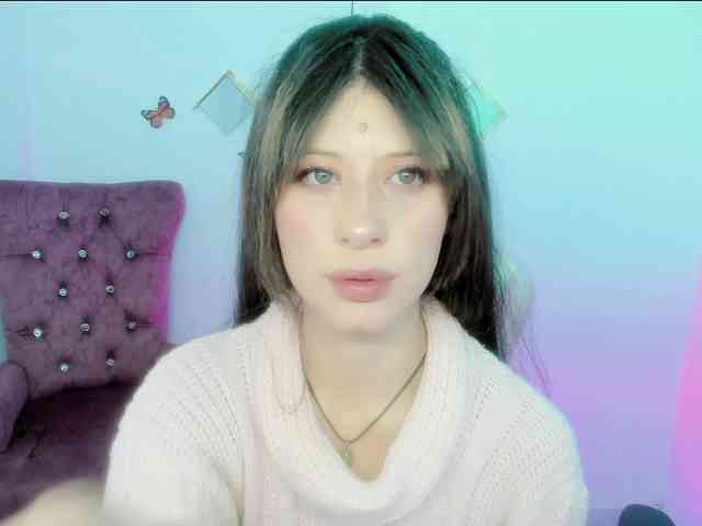 ZooeyBelair webcam