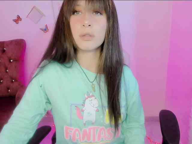 ZooeyBelair webcam