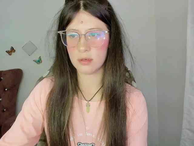 ZooeyBelair webcam