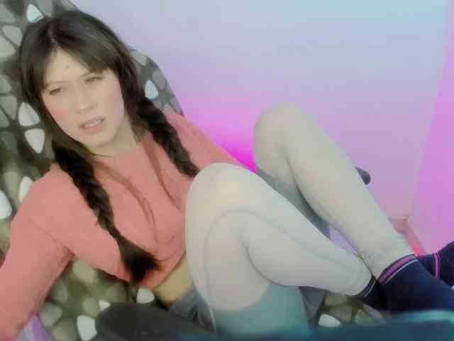 ZooeyBelair webcam