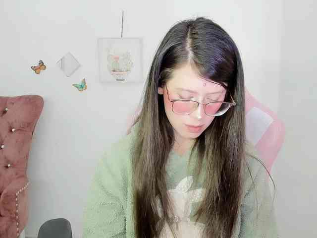 ZooeyBelair webcam