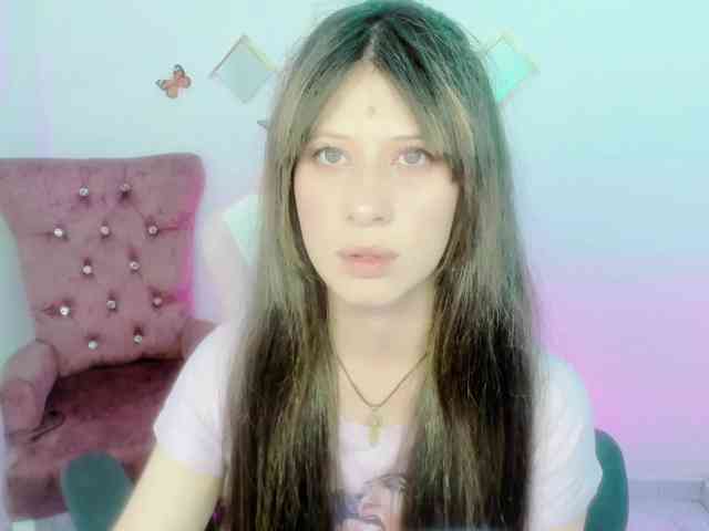 ZooeyBelair webcam