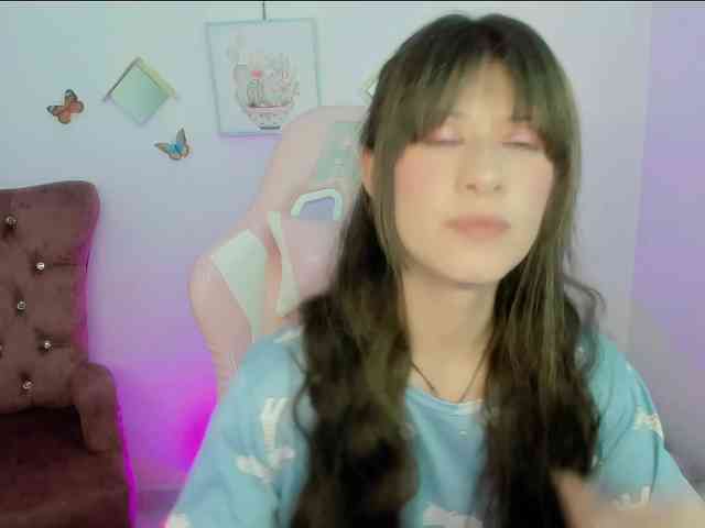 ZooeyBelair webcam