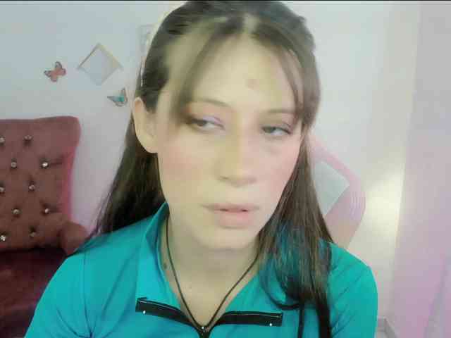 ZooeyBelair webcam