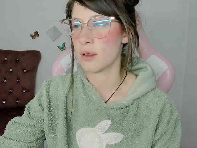 ZooeyBelair ZooeyBelair