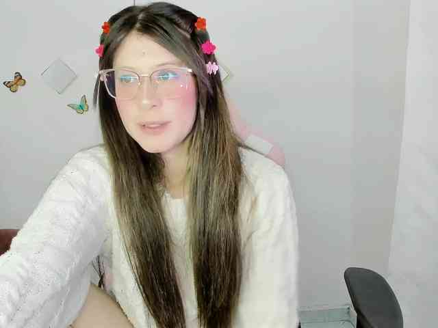 ZooeyBelair webcam