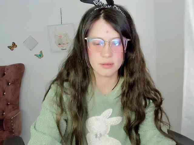 ZooeyBelair webcam