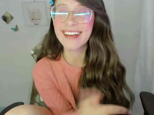 ZooeyBelair webcam